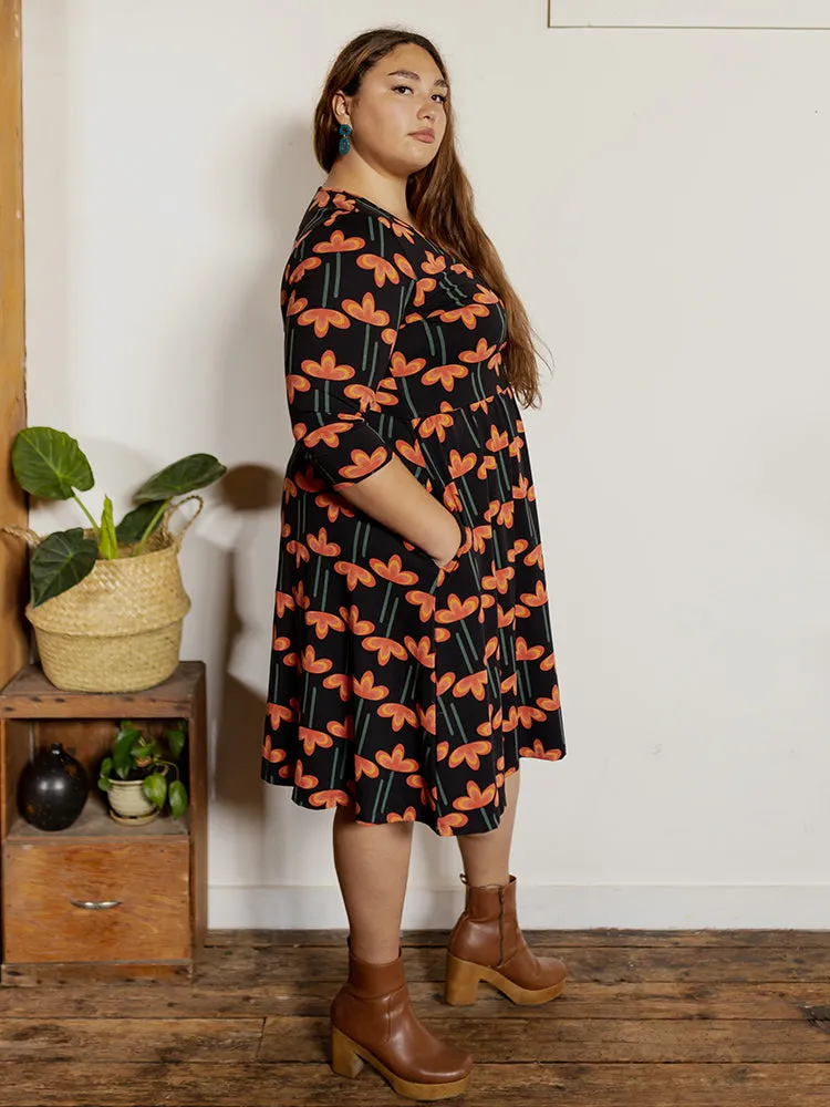 Callie 3/4 Sleeve Plus Size Wrap Dress - Mod Daisy Poppy