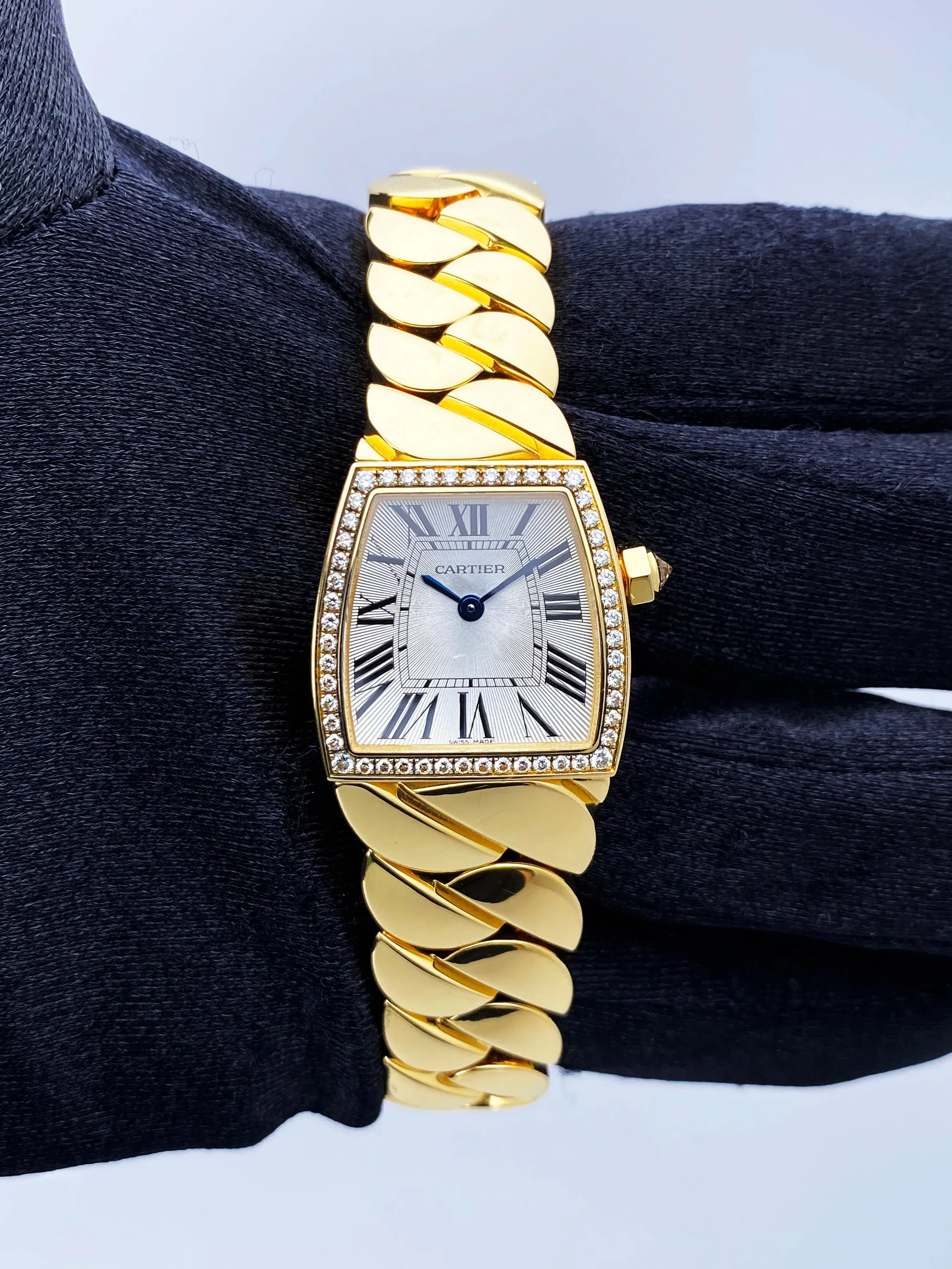 Cartier La Dona WE60040H 18K Yellow Gold Diamonds Ladies Watch Box Papers