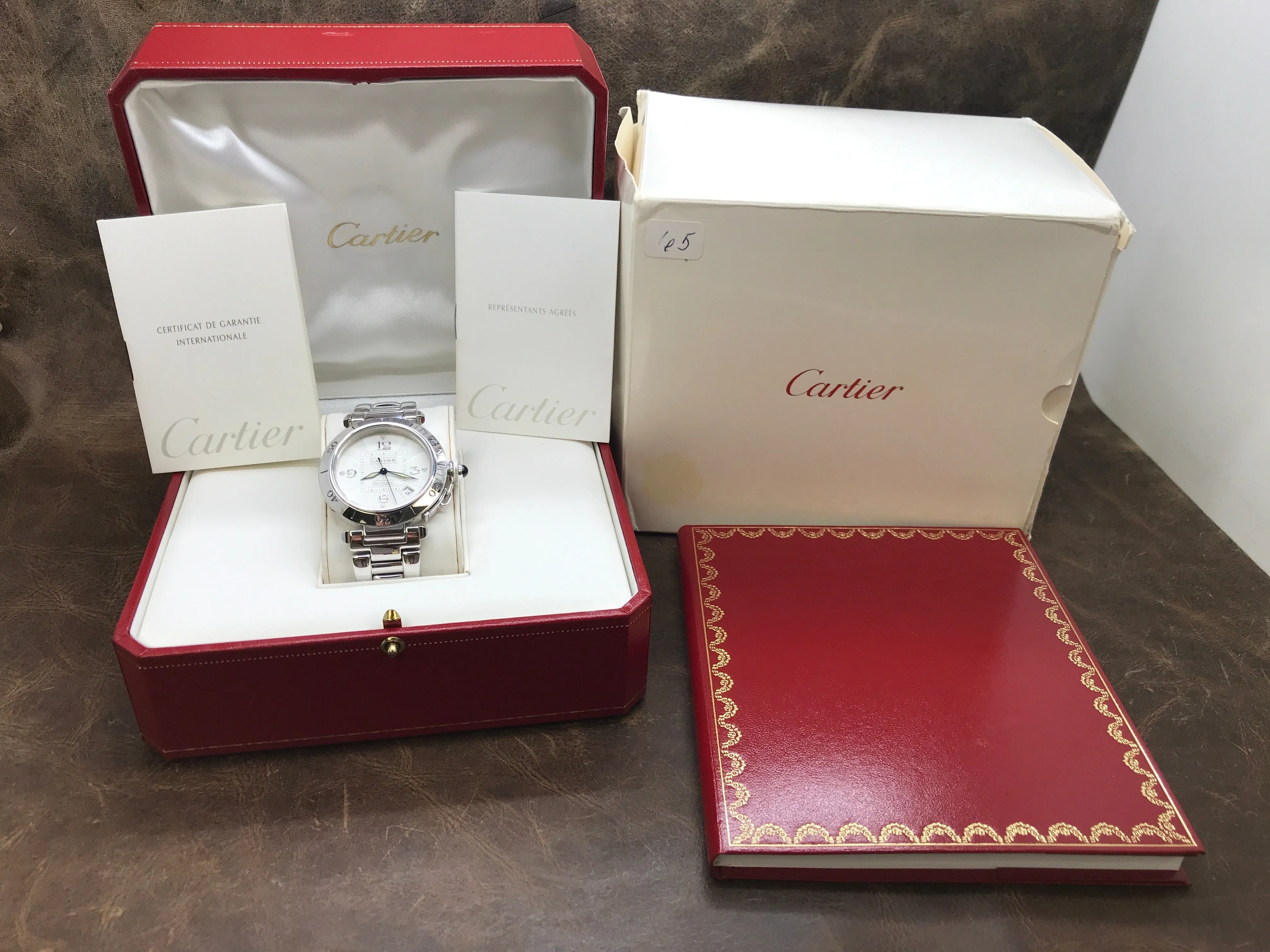 Cartier Pasha 2353 W30137M9 Silver Dial Automatic Watch