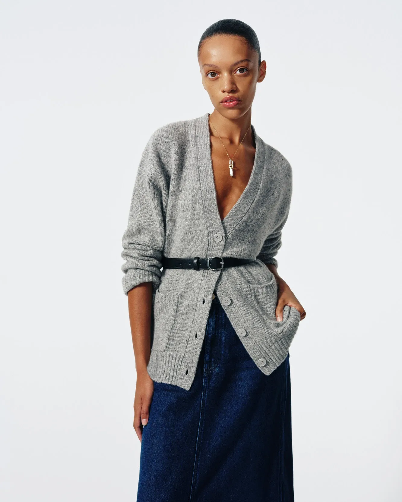 Cashmere Boyfriend Cardigan in Quiet Grey