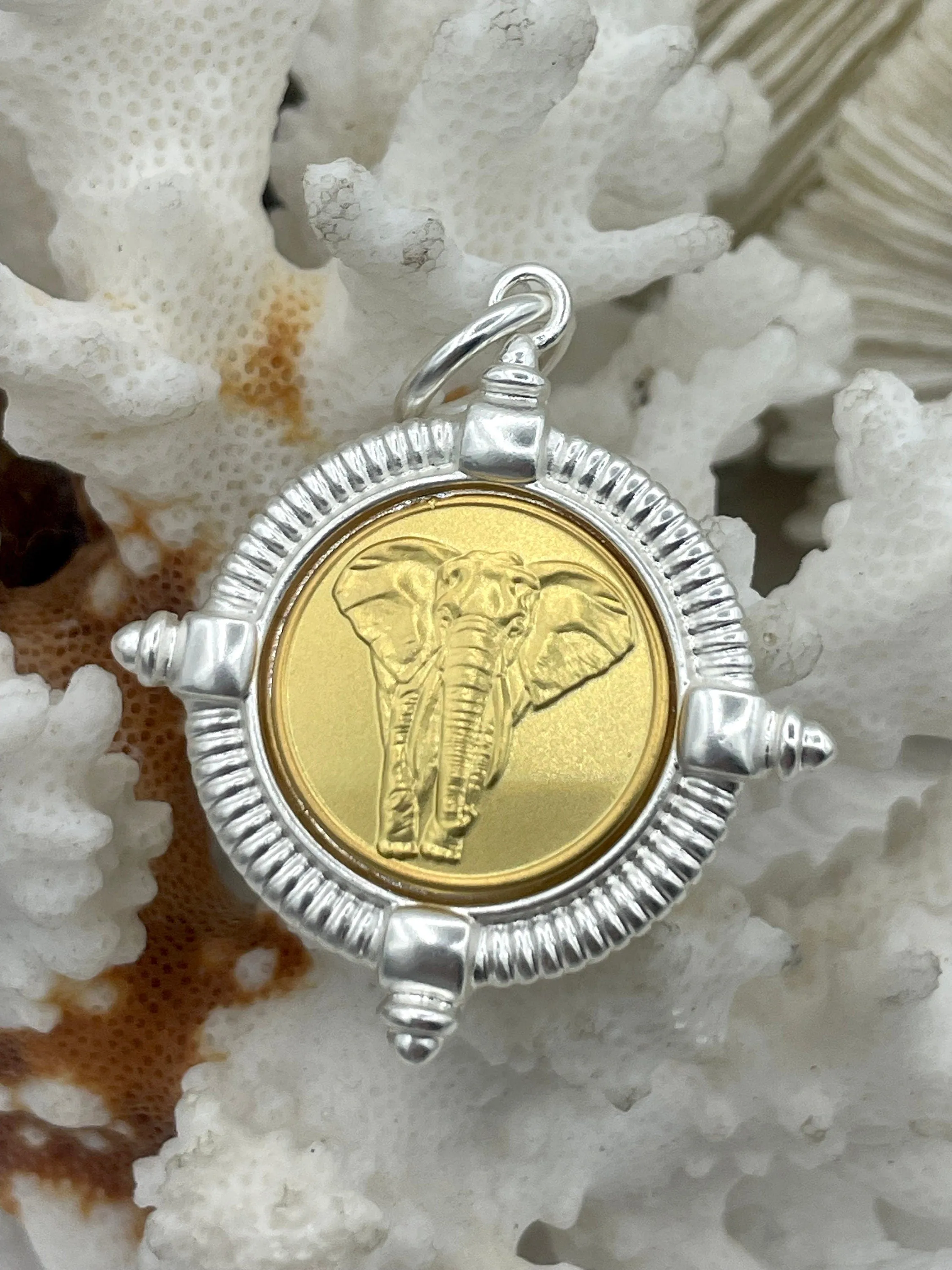 Elephant Coin, Elephant Pendant, Alabama Crimson Tide Elephant Coin, African Elephant Coin Pendant, Gold Coin, 4 Bezel Colors, Fast Ship