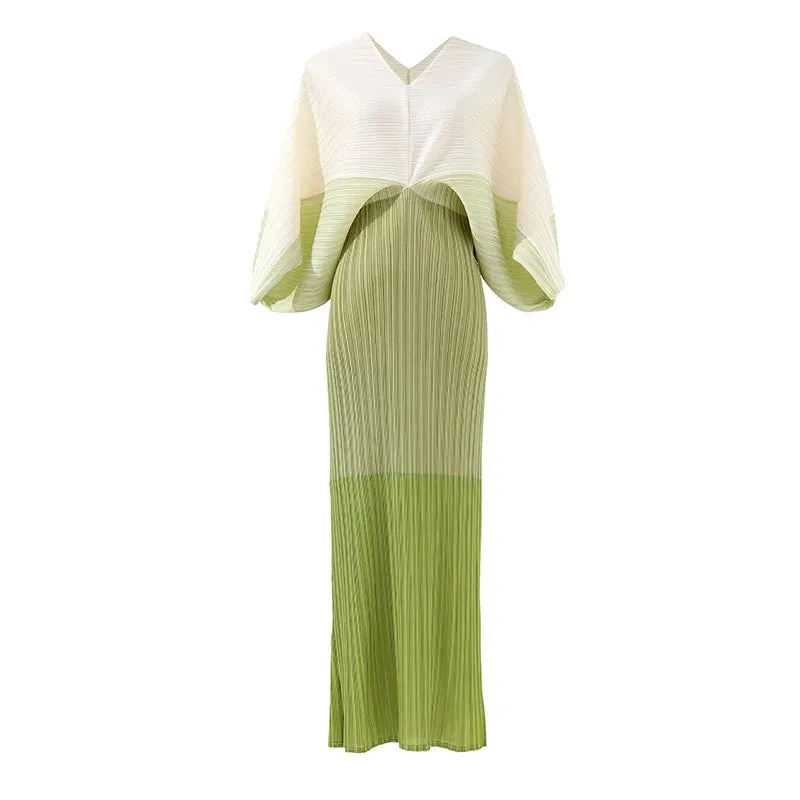 HEYFANCYSTYLE V-Neck Batwing Sleeves Pleated Dress