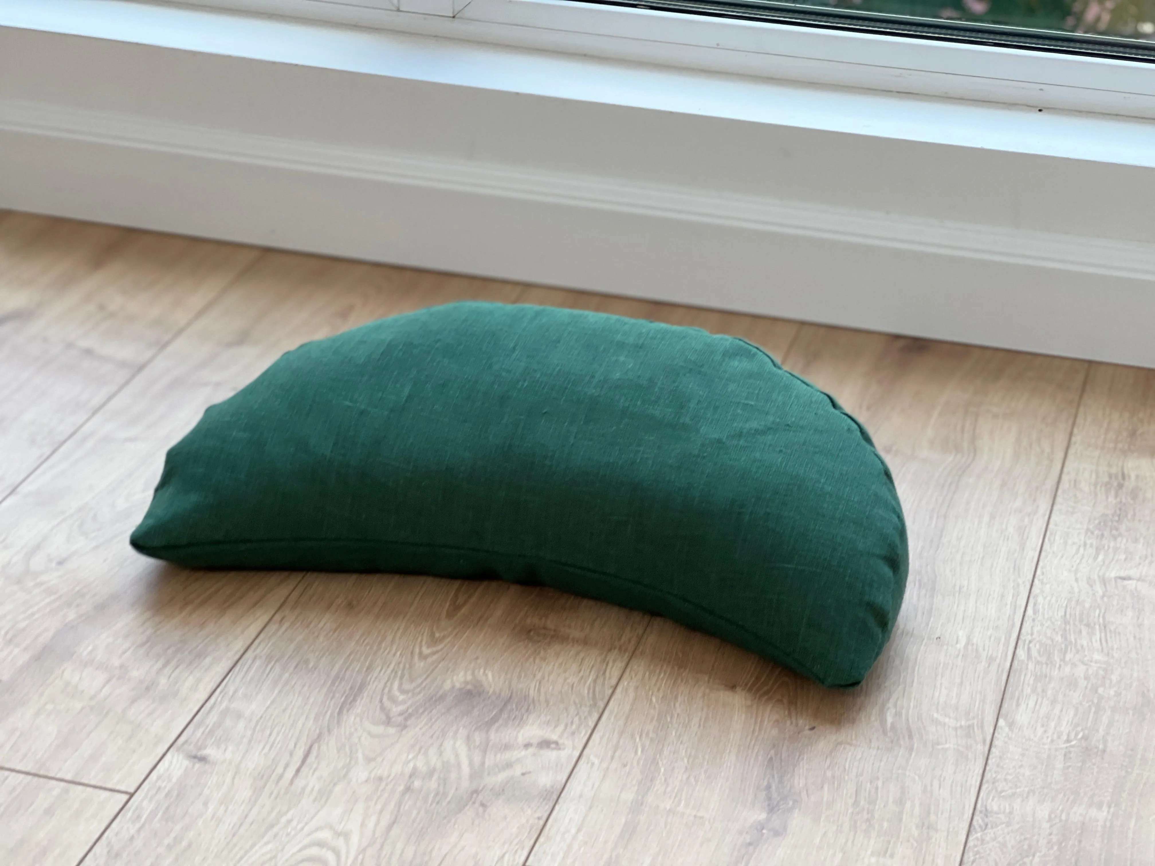 Set of linen meditation green Cresсent cushion   mat floor cushion 23 x 35 filled with buckwheat hulls